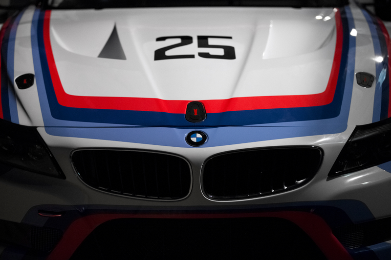 Illustration for article titled BMW Dressed Up The Team RLL Z4M Like The Batmobile For Sebring